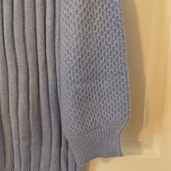 Sweater dress - Picture 2 of 3